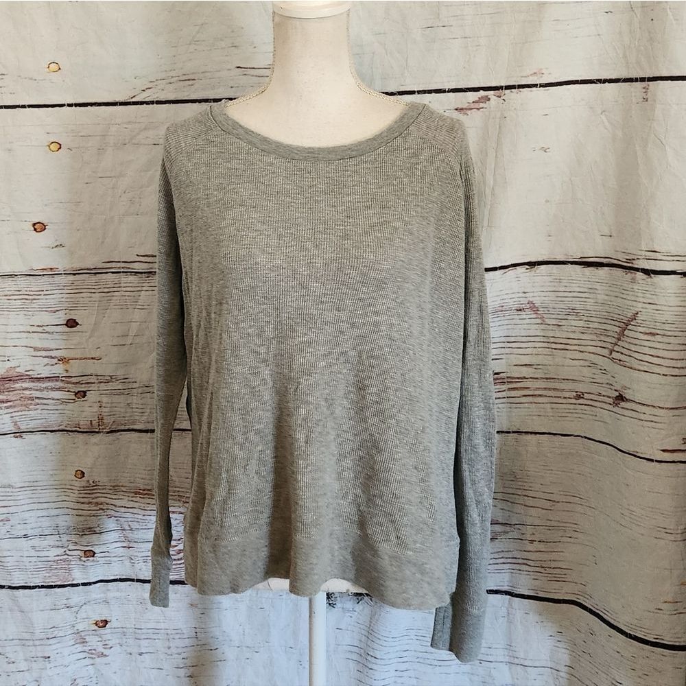 Vince Ling Sleeve Thermal Top Size Medium